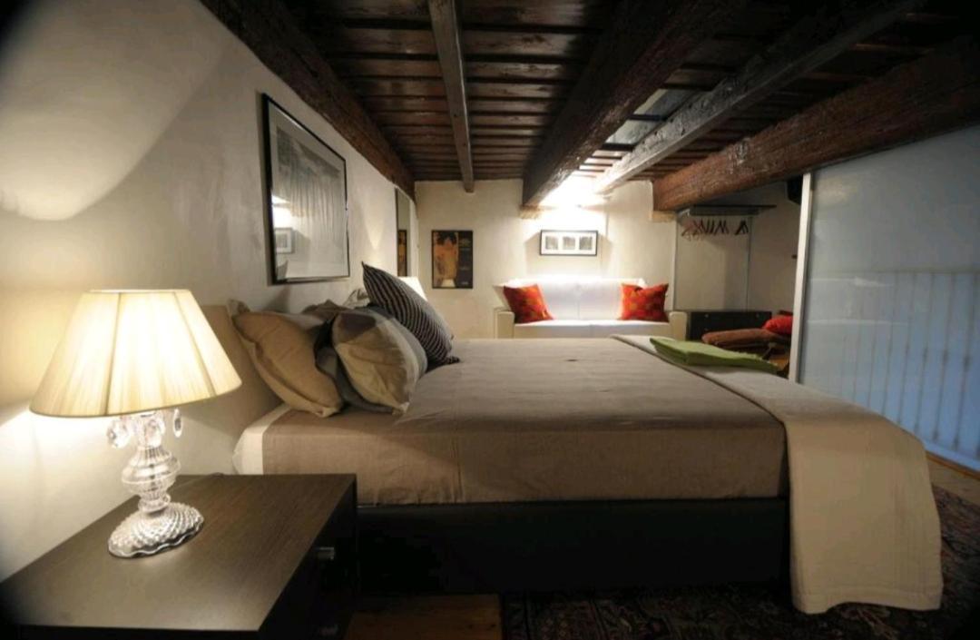 Saint Patrick Guest House Barletta Bagian luar foto