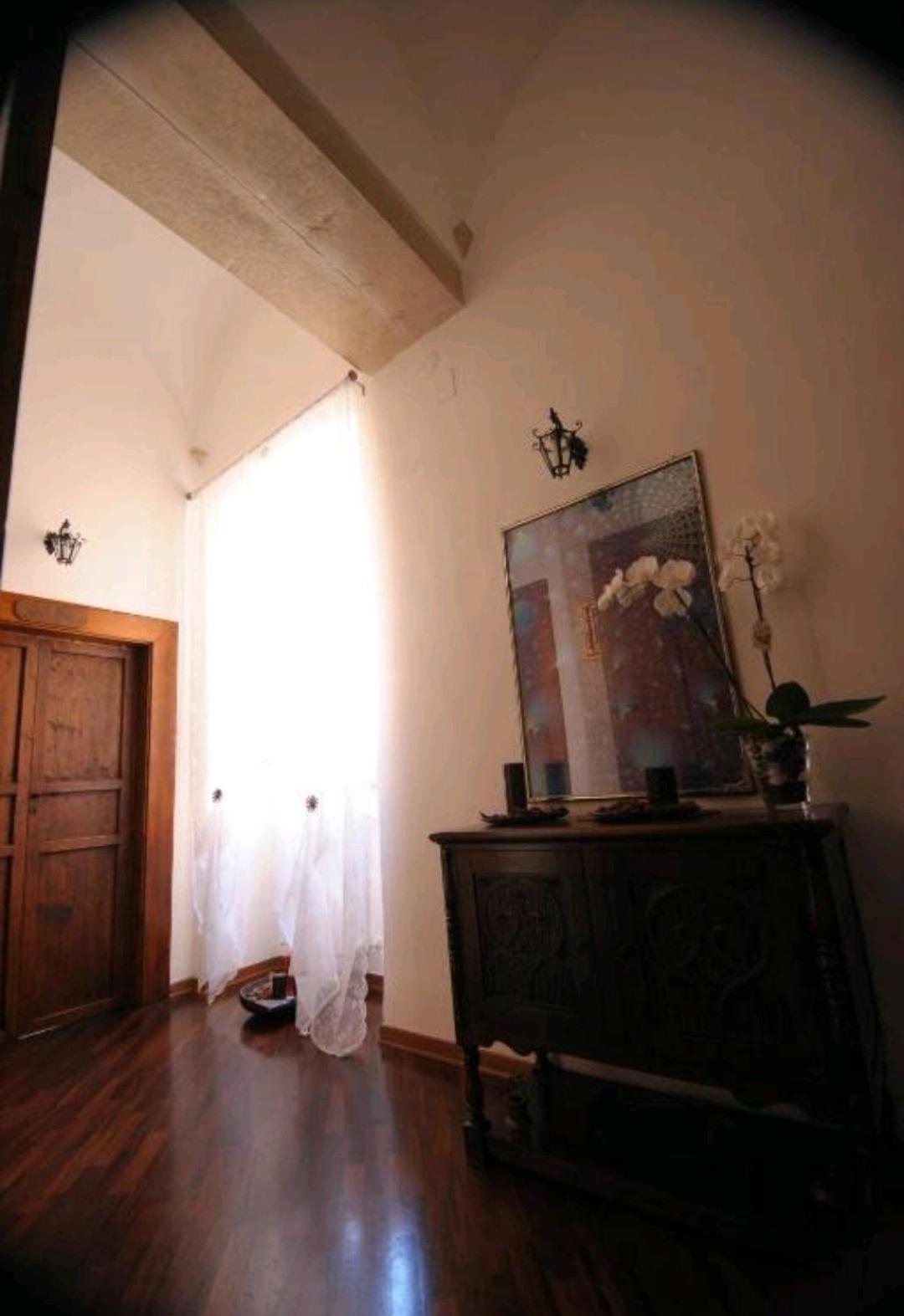 Saint Patrick Guest House Barletta Bagian luar foto