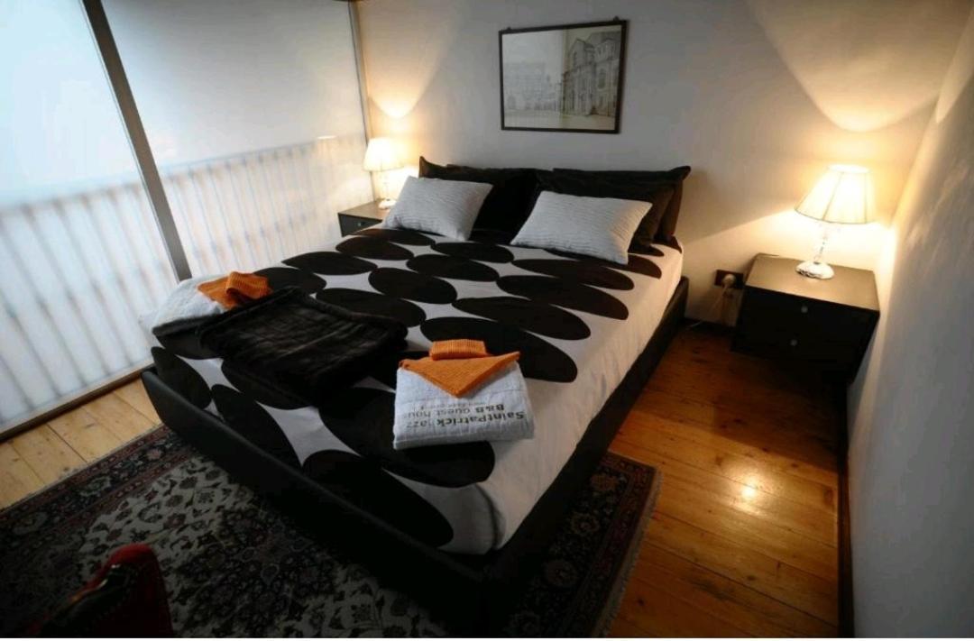Saint Patrick Guest House Barletta Bagian luar foto