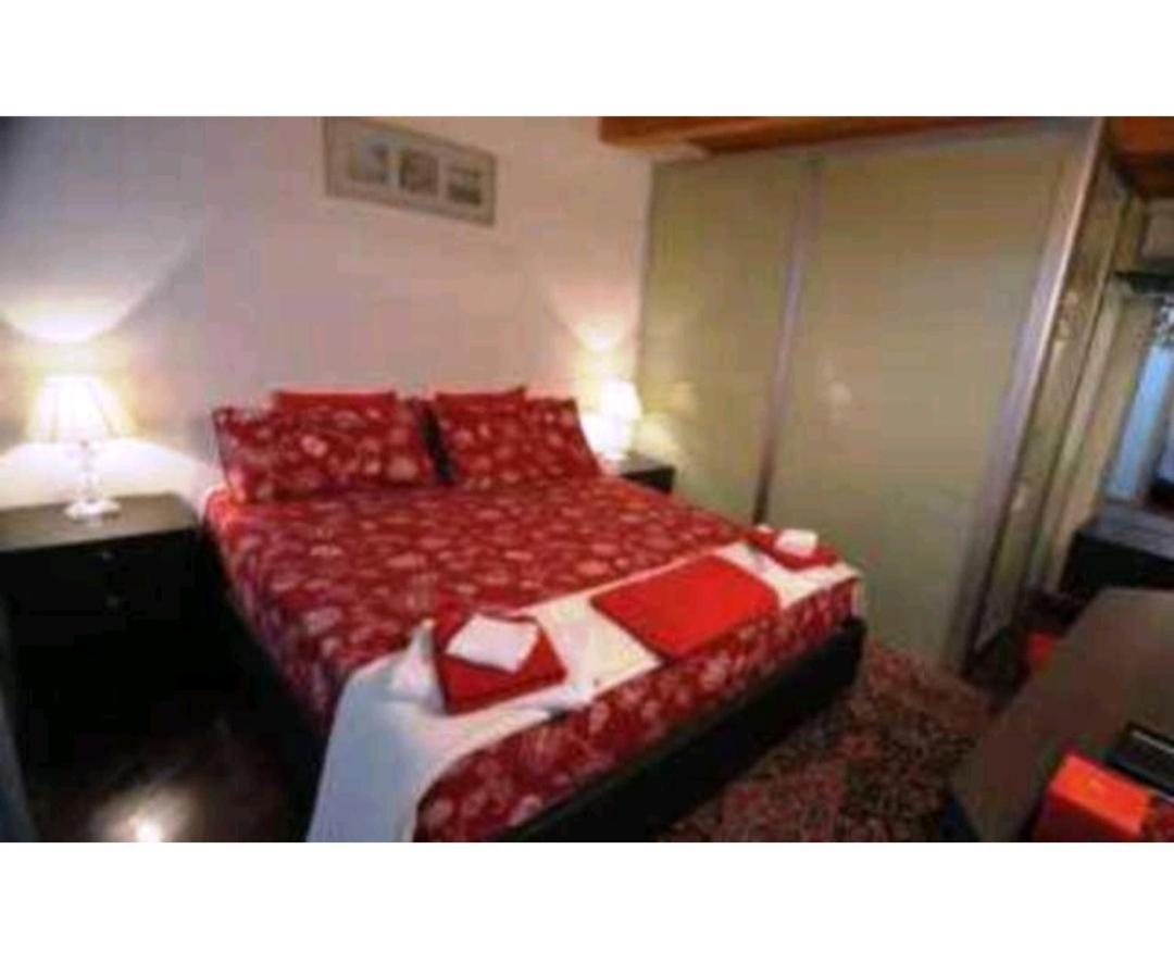 Saint Patrick Guest House Barletta Bagian luar foto