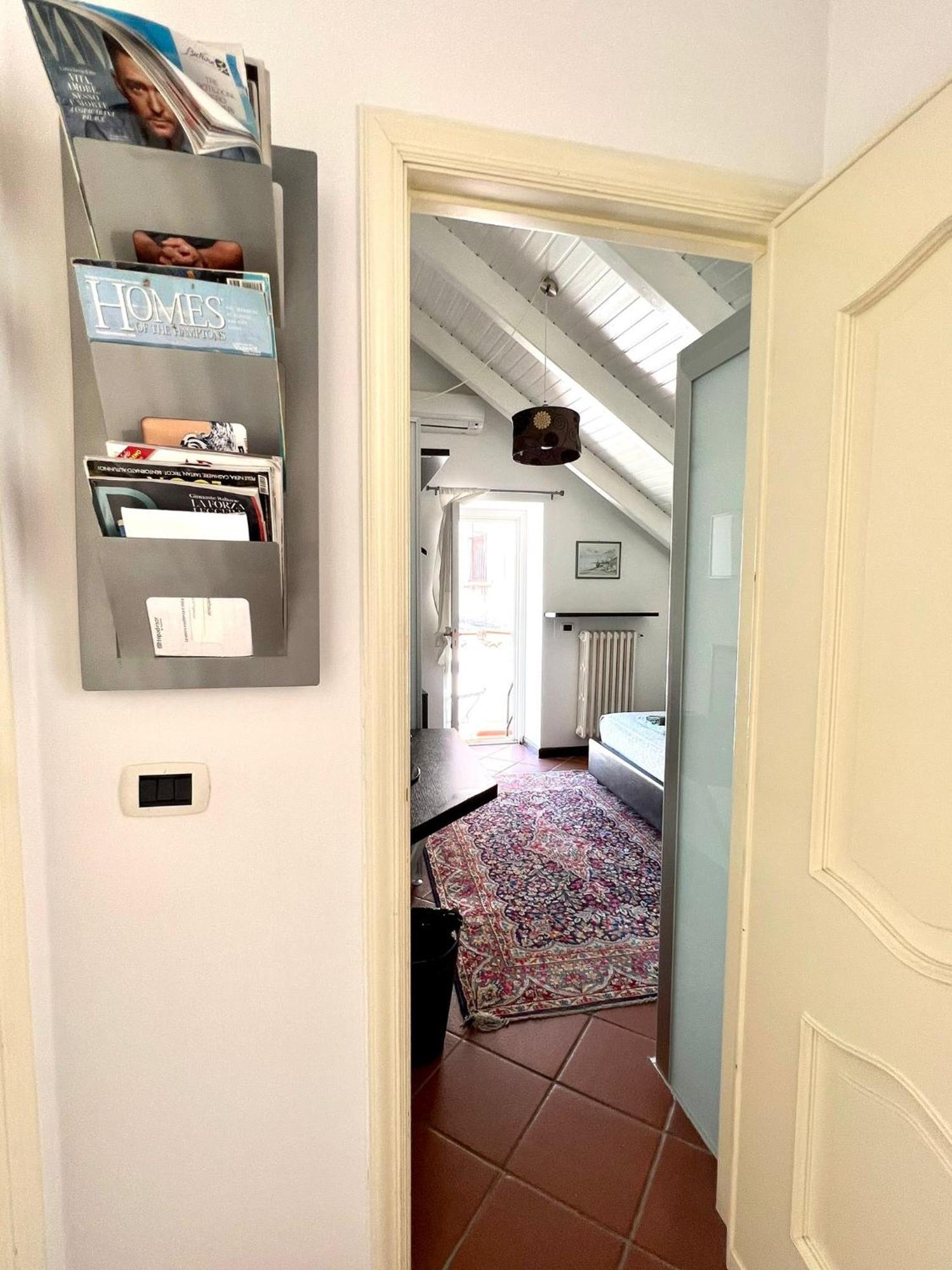 Saint Patrick Guest House Barletta Bagian luar foto