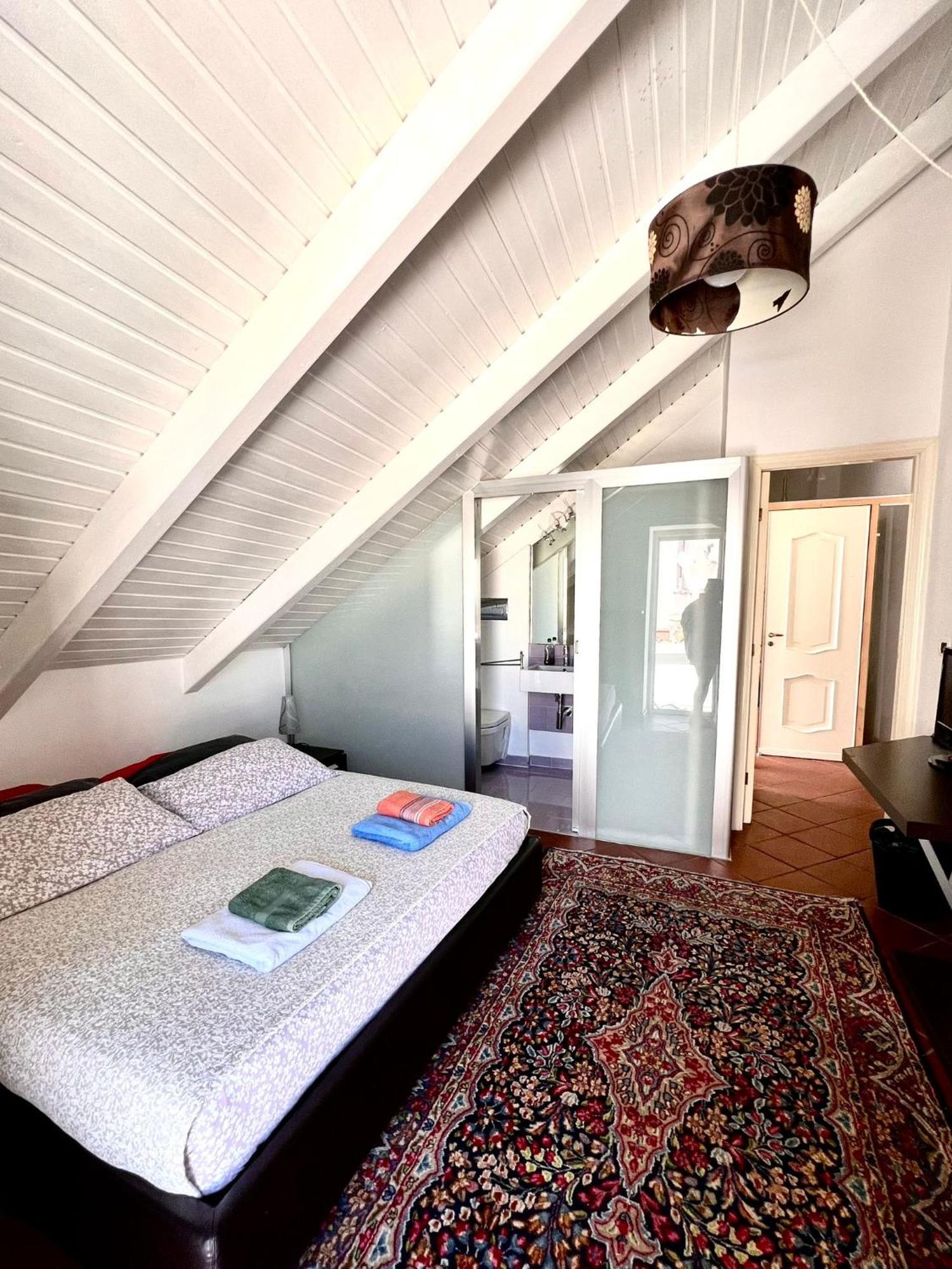 Saint Patrick Guest House Barletta Bagian luar foto
